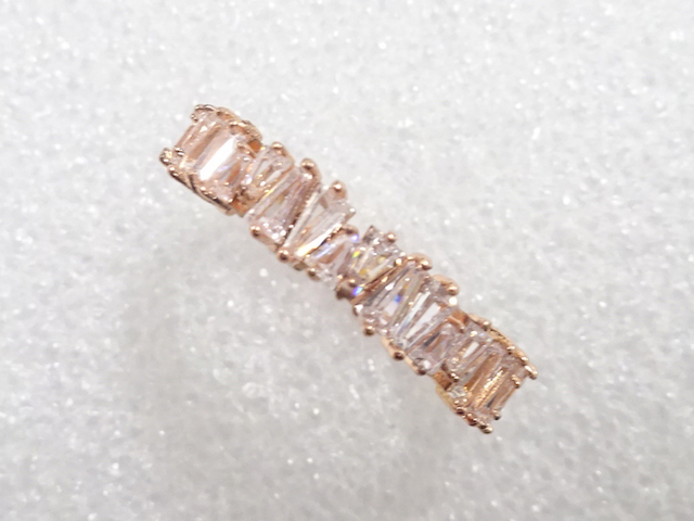 JAPANESE KIMONO / ANTIQUE CRYSTAL RING (SIZE 19)